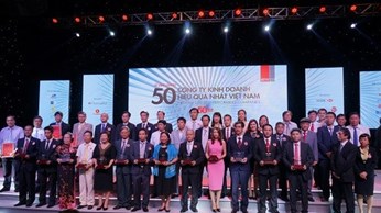 Đường Ninh Hoà nhận giải top 50 công ty kinh doanh hiệu quả nhất Việt Nam năm 2015